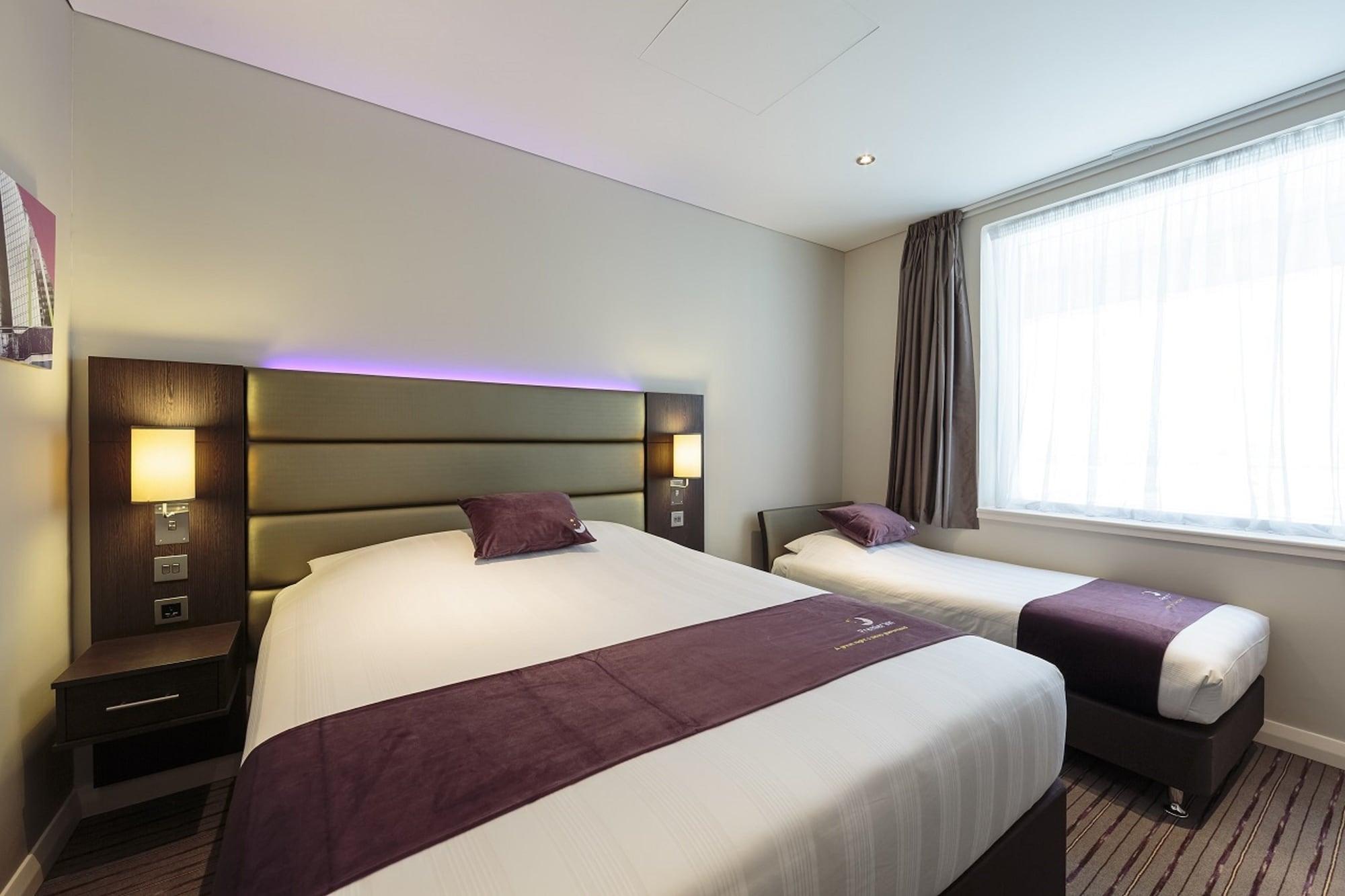 Premier Inn Doha Education City Umm al Qubur Экстерьер фото