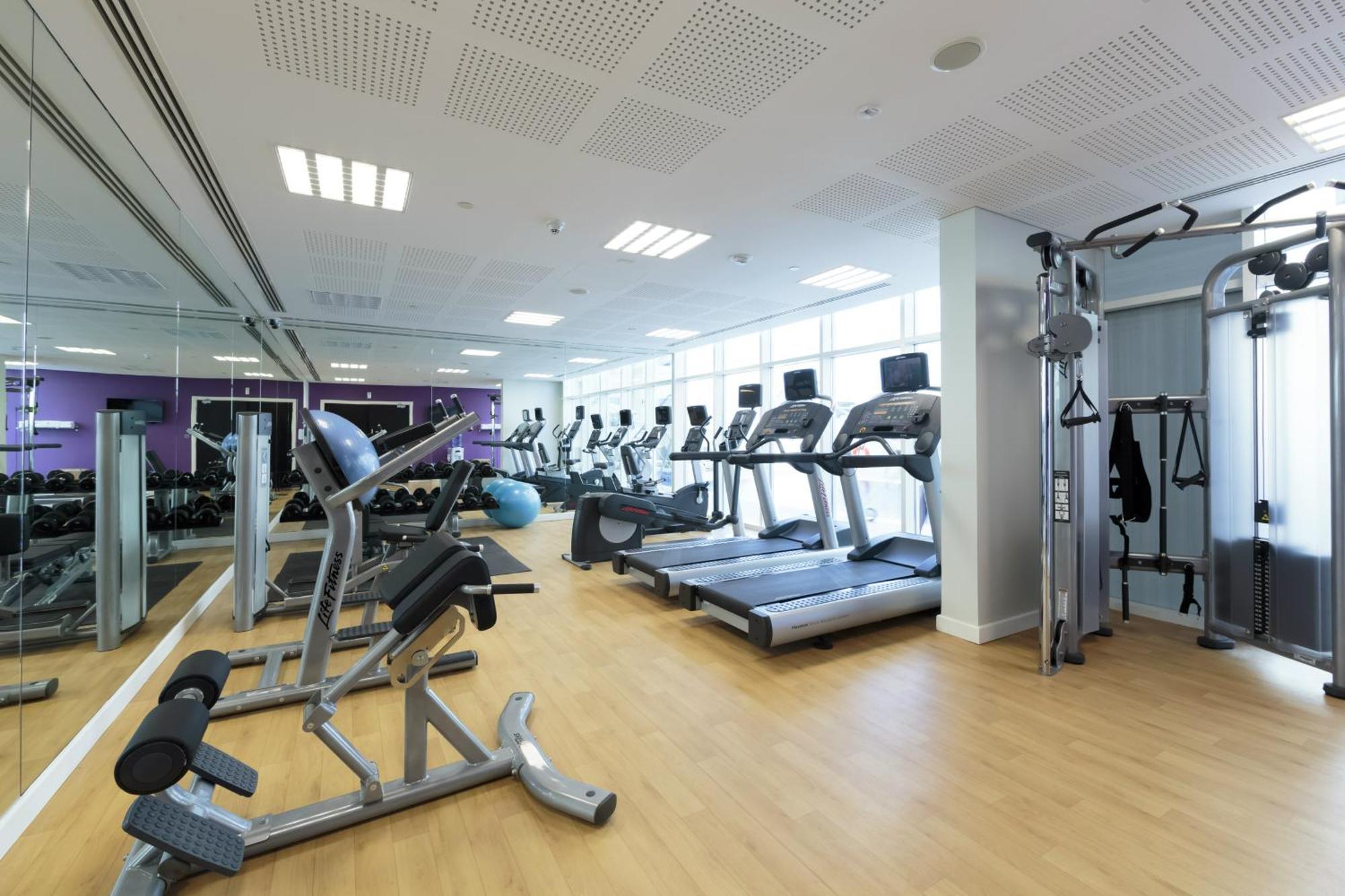 Premier Inn Doha Education City Umm al Qubur Экстерьер фото